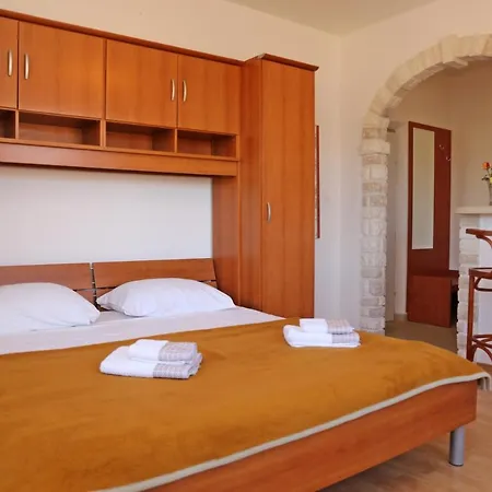 Pansion Marinka-bire Bed & Breakfast 3*