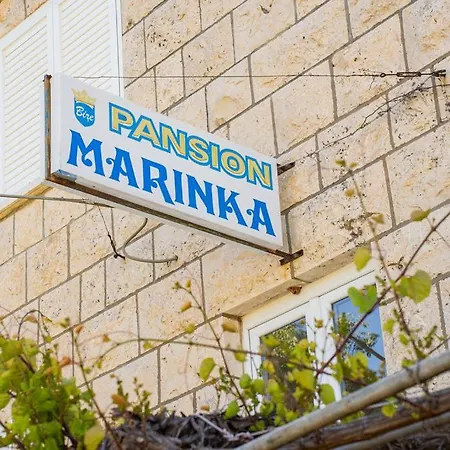 Pansion Marinka-bire 3* Lumbarda