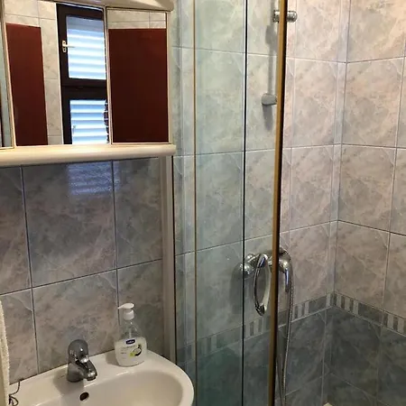 Pansion Marinka-bire